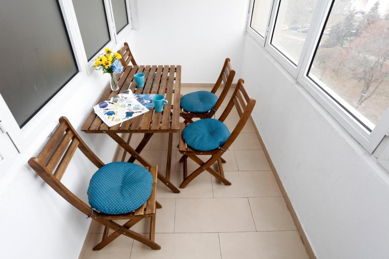 Lovely 2 Bedroom Apartment Near Old Town ブカレスト エクステリア 写真